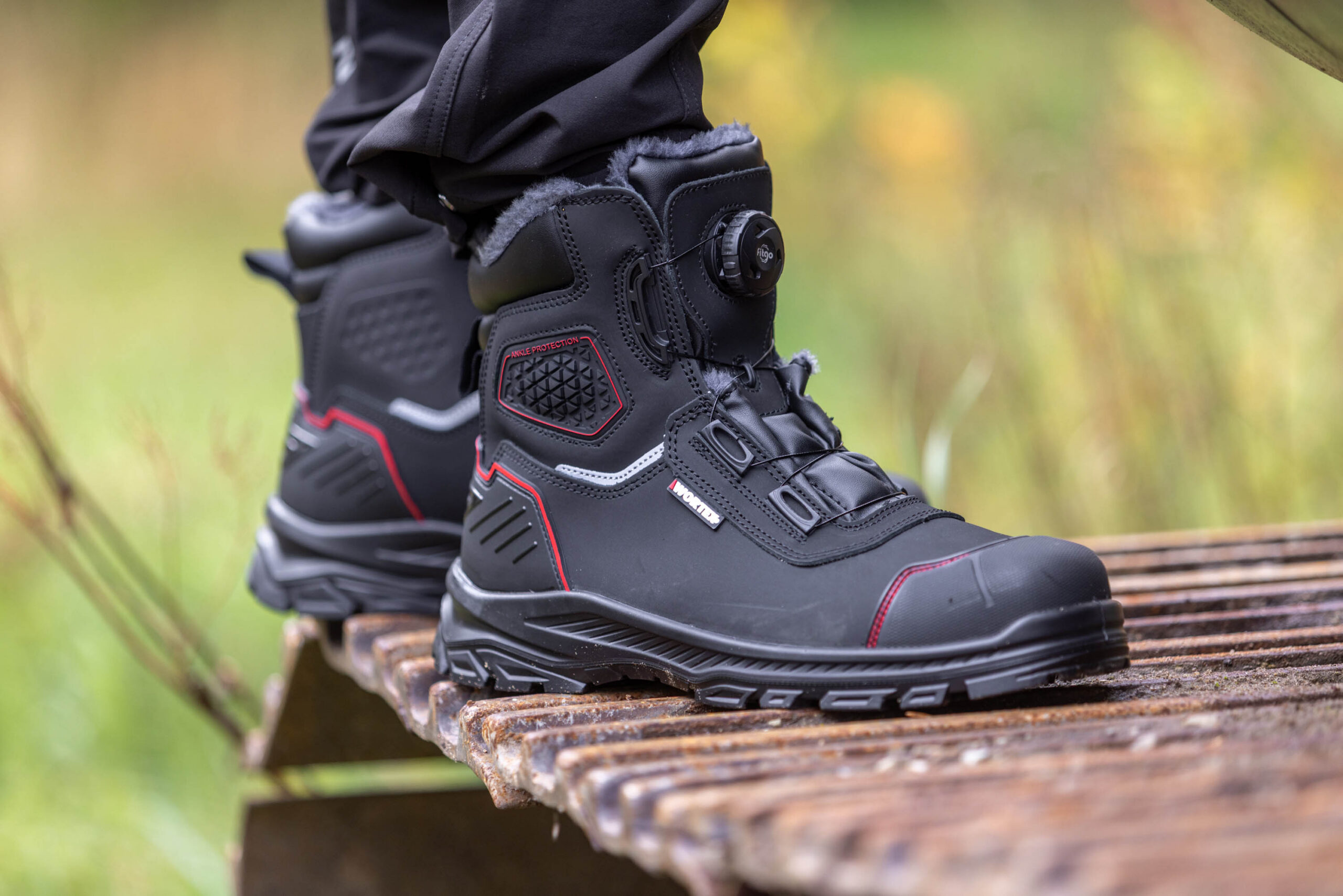 Зимние защитные ботинки WORTEX DESTROYER S3S